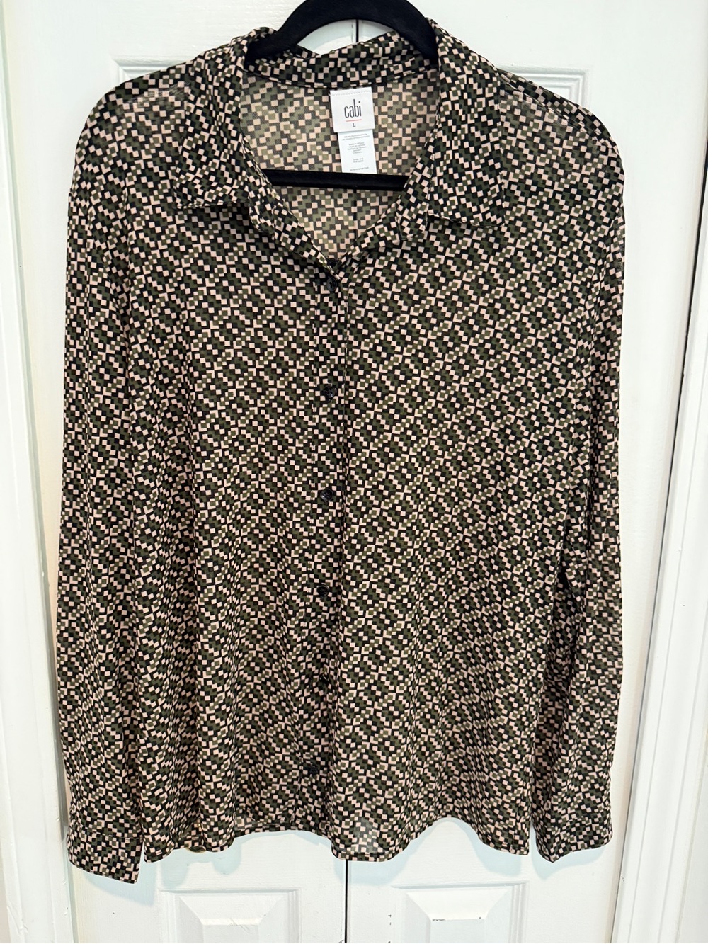 Women’s Geometric Print Button-Up Mesh Shirt